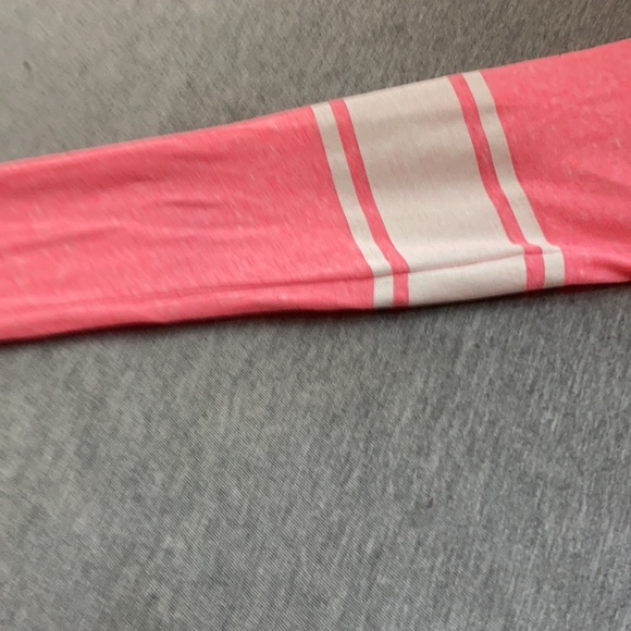 Old navy pink long sleeve shirt - Picture 2 of 3